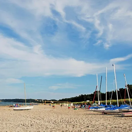 Zwischen Ostsee Und Bodden Sellin (Rugen)