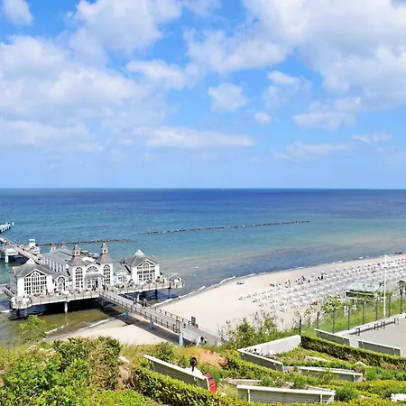 Zwischen Ostsee Und Bodden * Sellin (Rugen)